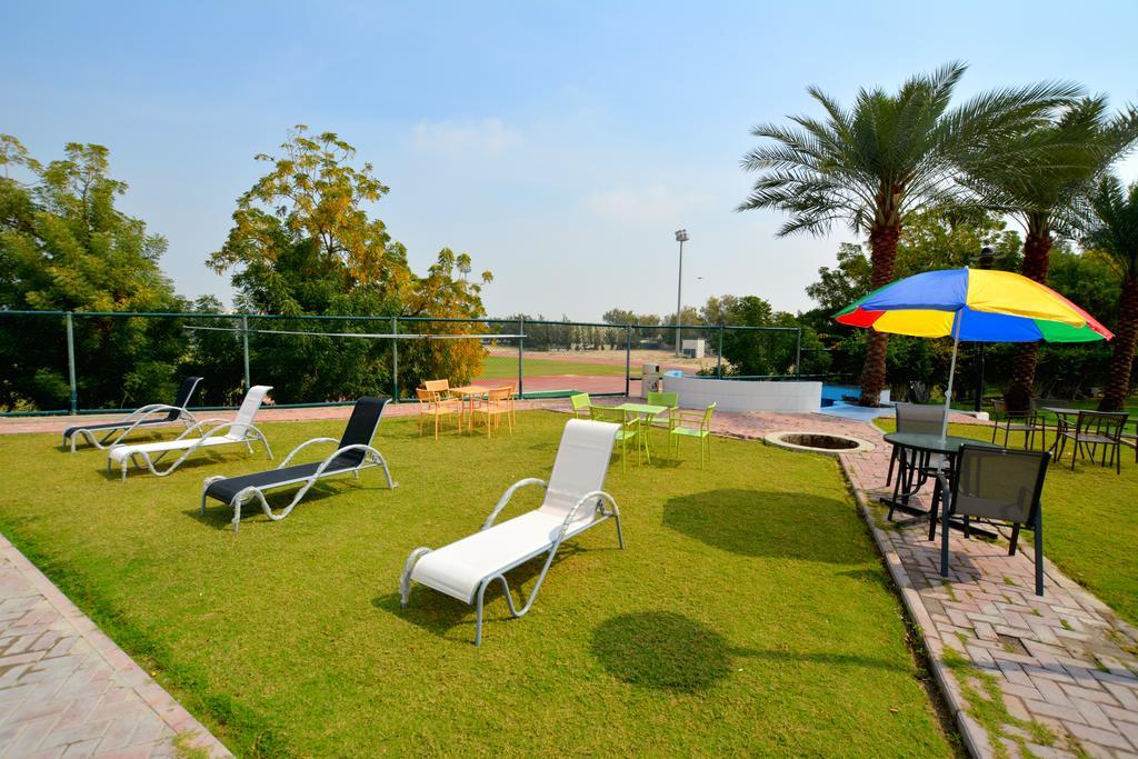 Dubai Youth Hostel Exterior photo