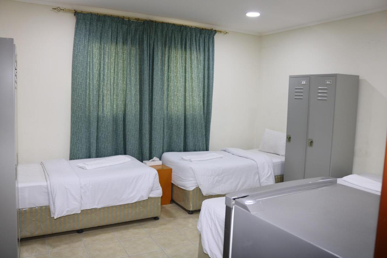 Dubai Youth Hostel Exterior photo